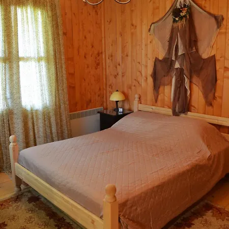 Σαλέ Wooden In Woods Zigovisti