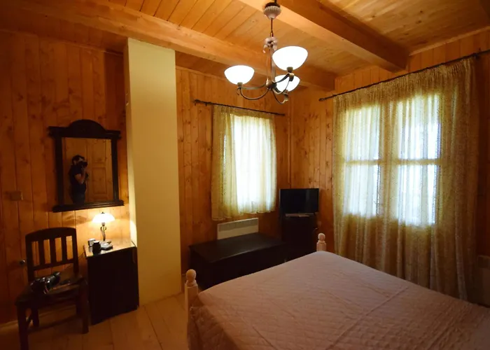 Wooden In Woods Chalet Zigovisti